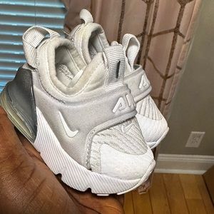 White Nike air max 270 size 2c